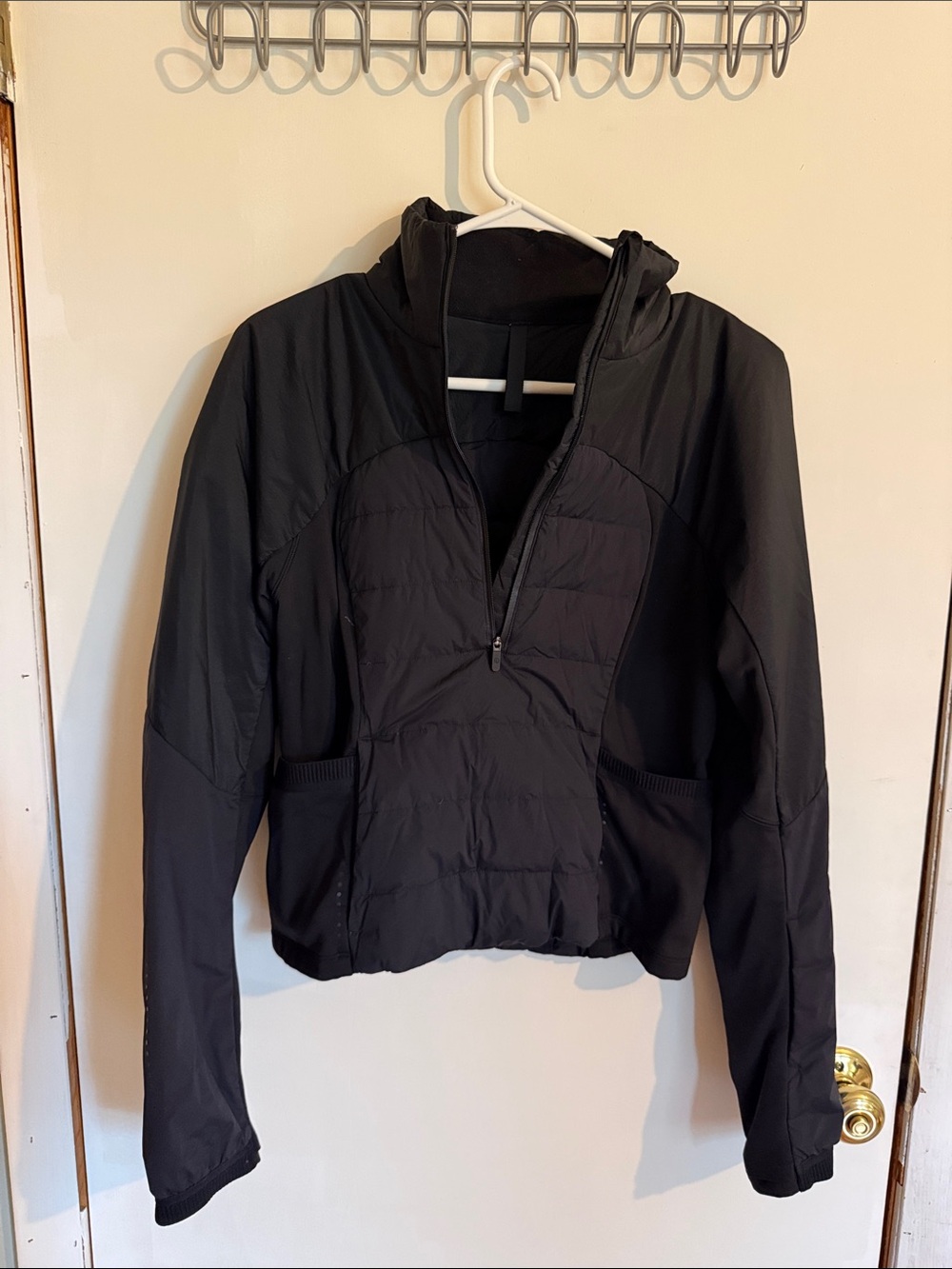Women’s Black Lululemon Hooded Lightweight Puffer Jacket
